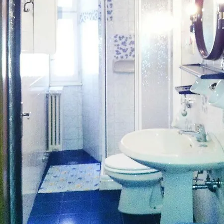 Holiday home Holiday Flat Casa Laura Verbania/pallanza - Ilm03003-p Verbania